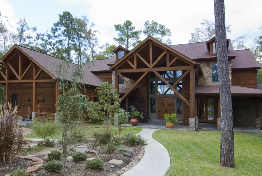 Mountain Lodge-Style Custom Home