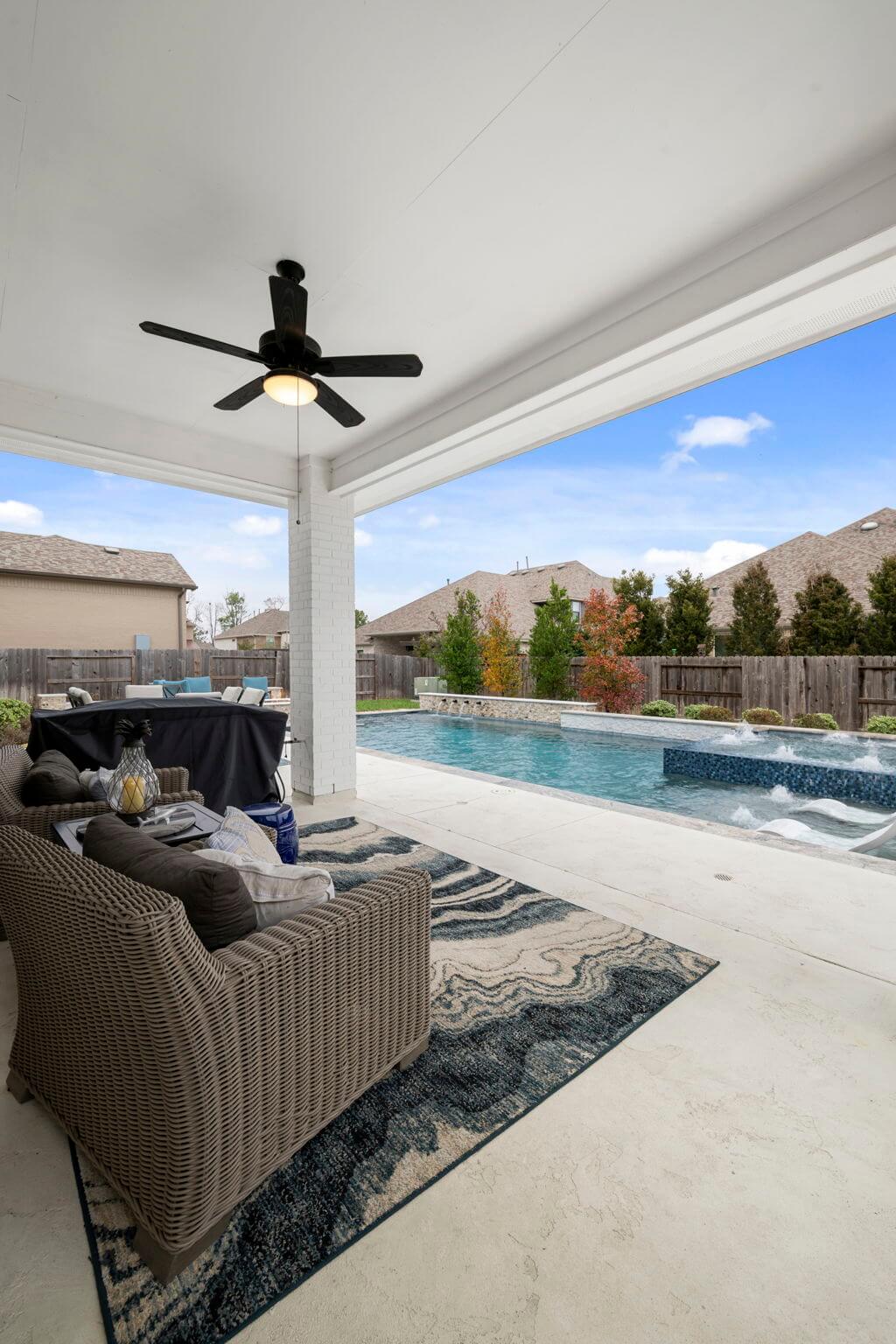 Backyard large geometric pool