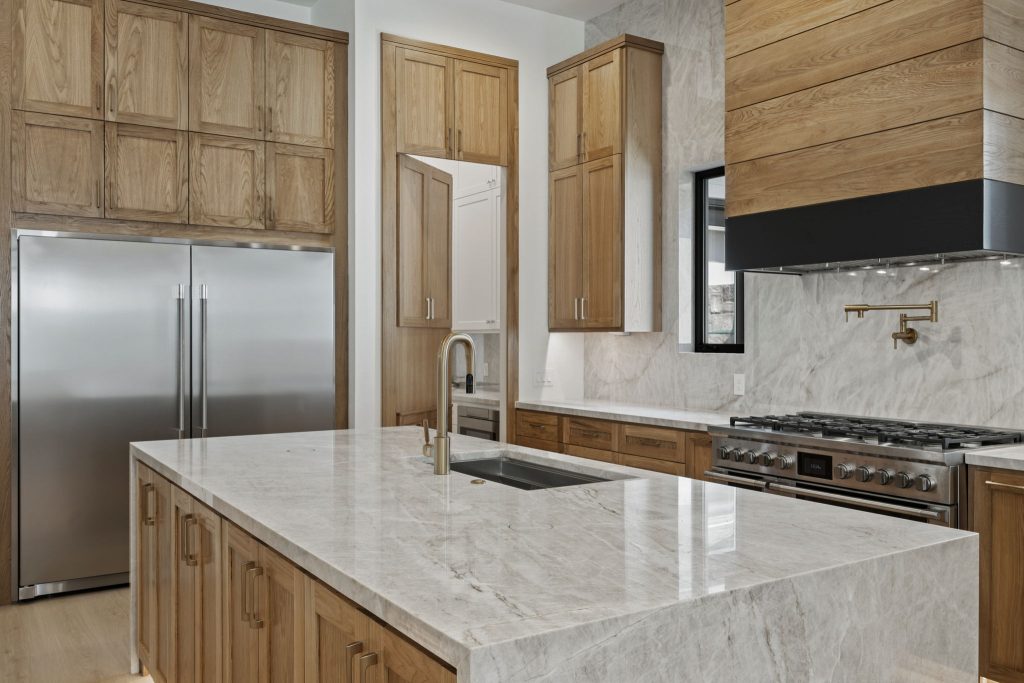 custom picklo homes kitchen