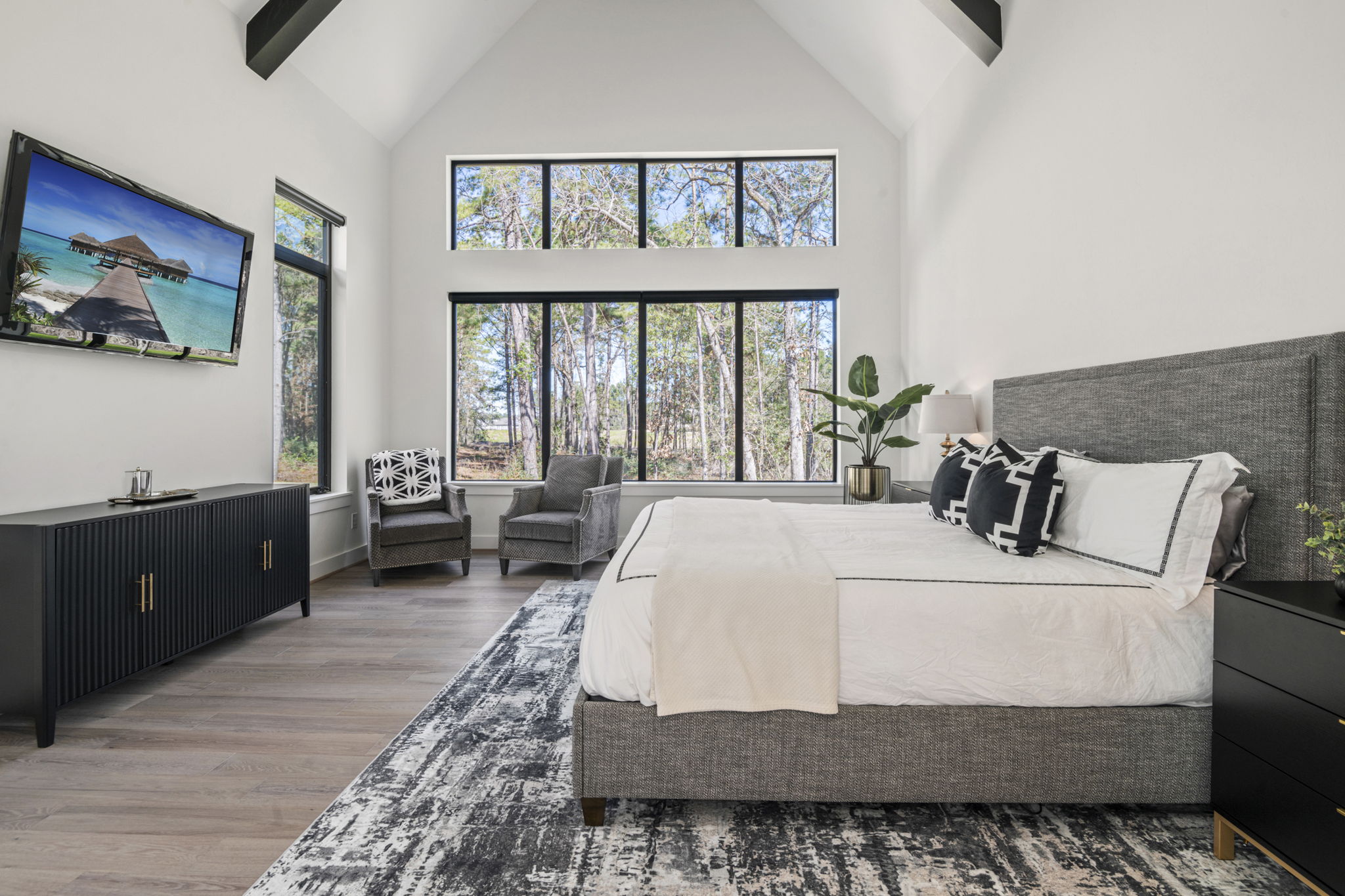 20-web-or-mls-DSC_5640 Picklo homes custom bedroom