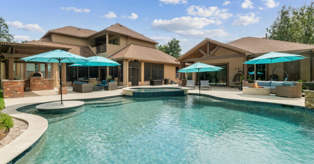 Picklo Homes Custom Pool