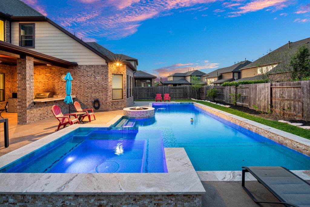 custom pool by picklo homes